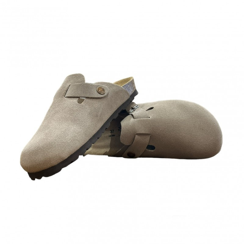Sabot Natuned CH18 unisex pelle oliata vista laterale con calza